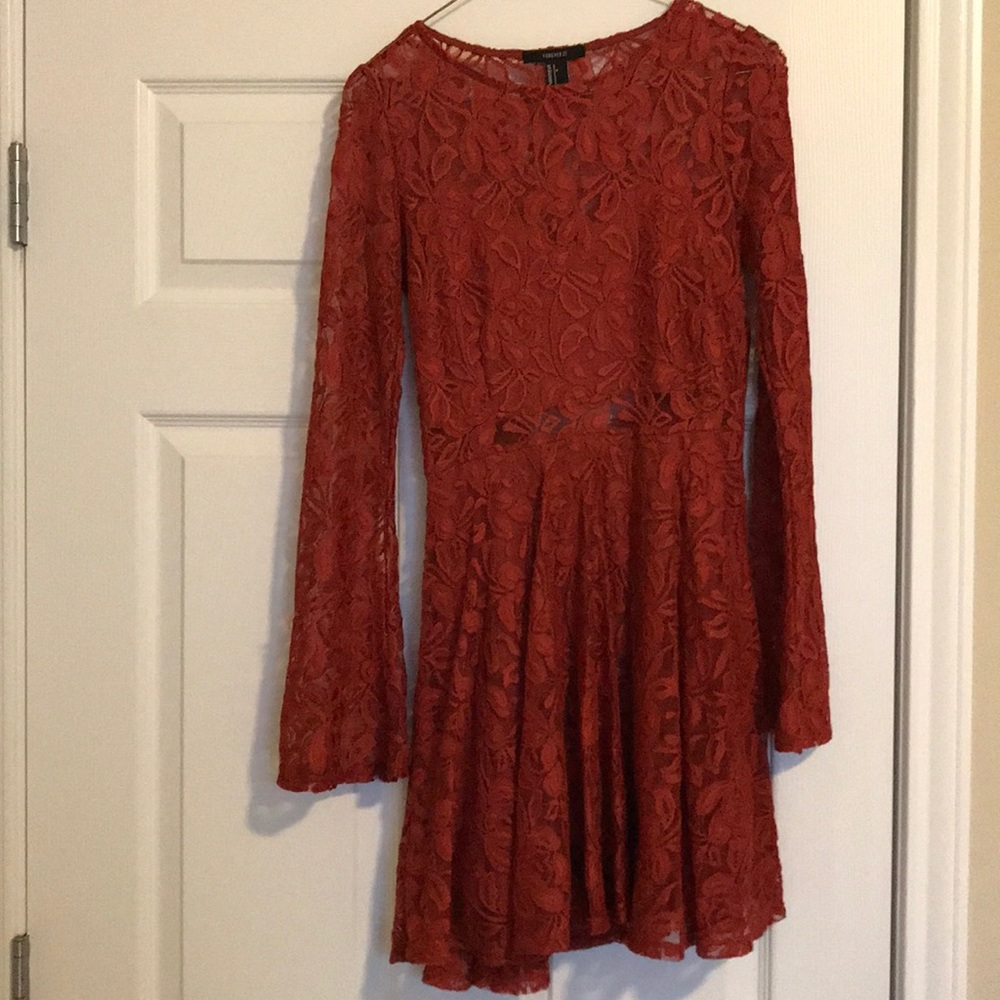 Forever 21 Bell Sleeve Lace Dress